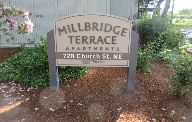 1st Month Free One Bedroom On Mill Creek