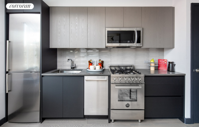 Studio, 1 bath, $4,100, Unit 1206