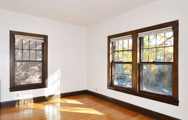 1 bed, 1 bath, 425 sqft, $990, Unit 7 - 02