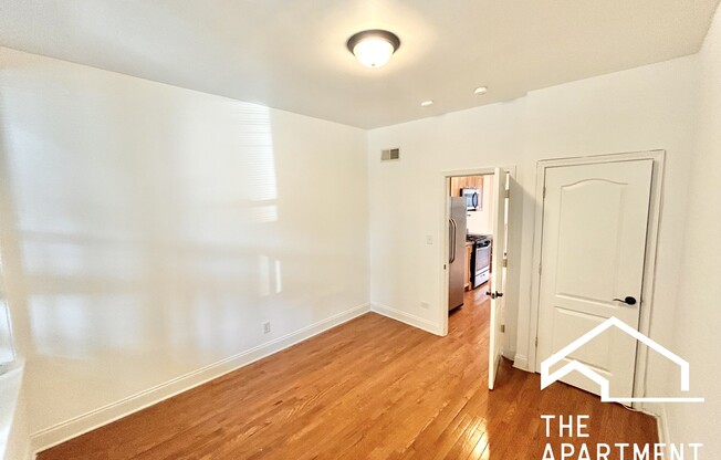 2 beds, 1 bath, $2,000