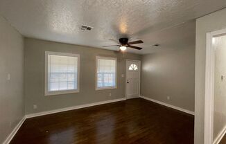 3 beds, 1 bath, $1,225