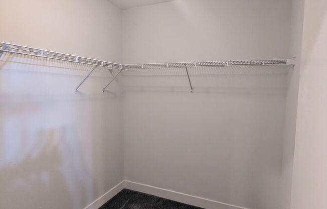 2 beds, 2 baths, $2,750, Unit UNIT 2737