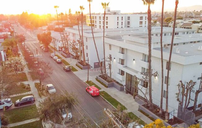 1 bed, 1 bath, $2,295, Unit 33-347