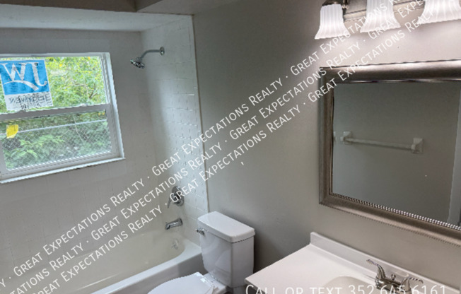 123 SE 13 AVE