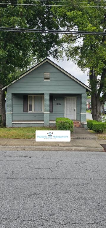 900 LAWYERS LN