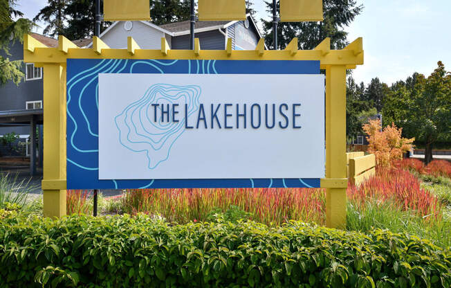 The Lakehouse Apartments Exterior Monument Sign