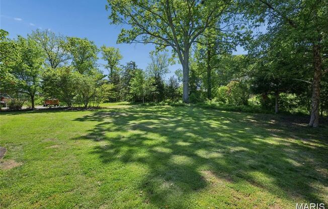 3 beds, 1 bath, 1,292 sqft, $1,900, Unit Tesson ferry Road- 9743