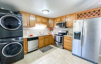 1121-1174 Petra Pl