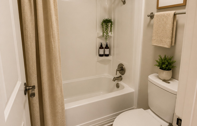 1 bed, 1 bath, 815 sqft, $2,495, Unit 150