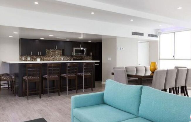 2 beds, 2 baths, 1,212 sqft, $5,750, Unit 616
