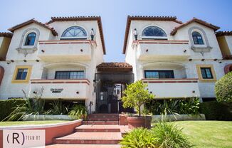 Charming 2-Bed, 2-Bath Spanish-Style Condo in Desirable Mar Vista