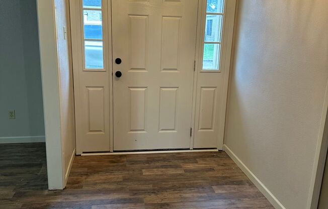 COMING SOON - 3 Bedroom, 2 Bathroom for Rent!