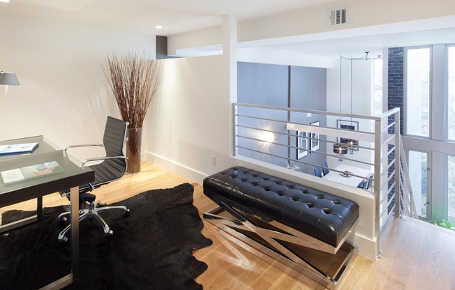 2 beds, 2 baths, $4,500, Unit 3B