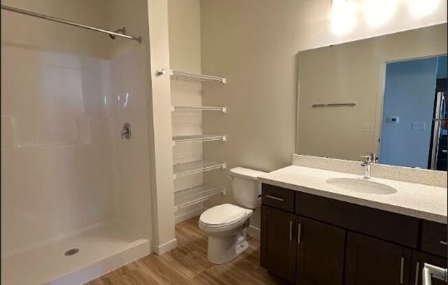 Studio, 1 bath, 565 sqft, $1,199, Unit 143-104