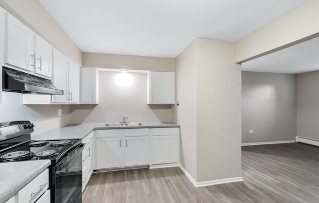 Large Kitchen & Dining Area | Apartments For Rent in Mount Prospect Illinois | The Element