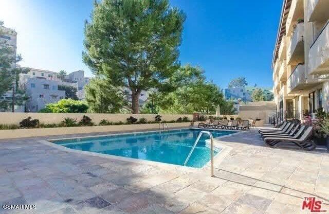 Studio, 1 bath, 352 sqft, $2,500, Unit 109