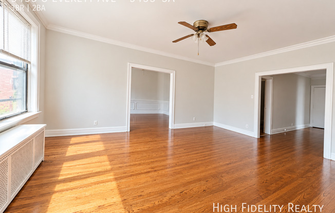 5453 S. Everett Ave.