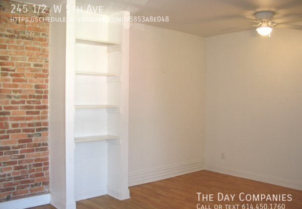245 1/2 W 5 AVE
