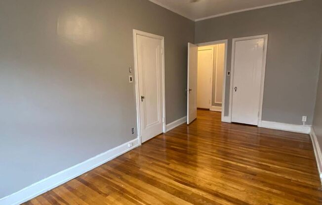 Studio, 1 bath, 404 sqft, $750, Unit E310