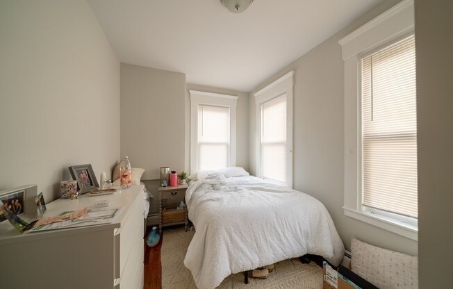 160 DORCHESTER