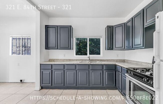 321 E 84 ST