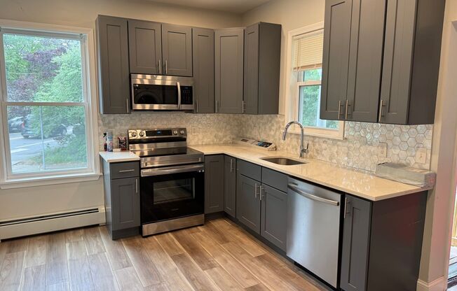 974 Smith St Providence, RI 02908