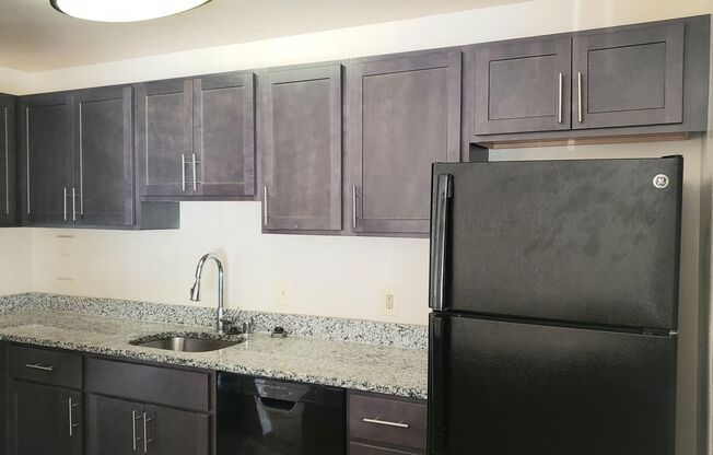 2 beds, 1.5 baths, 1,050 sqft, $2,025, Unit 3347 #101