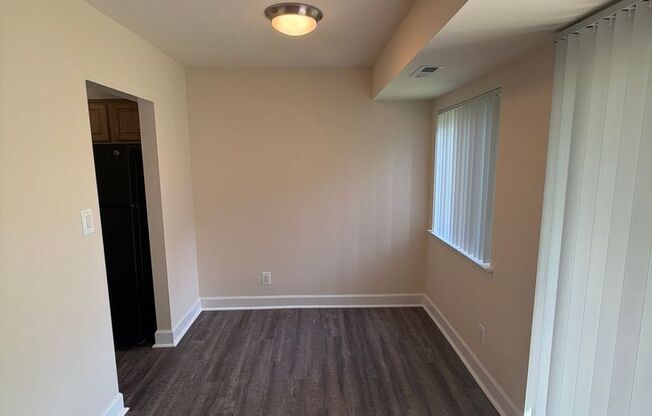 2 beds, 2 baths, 1,000 sqft, $1,990, Unit 14210 #A3