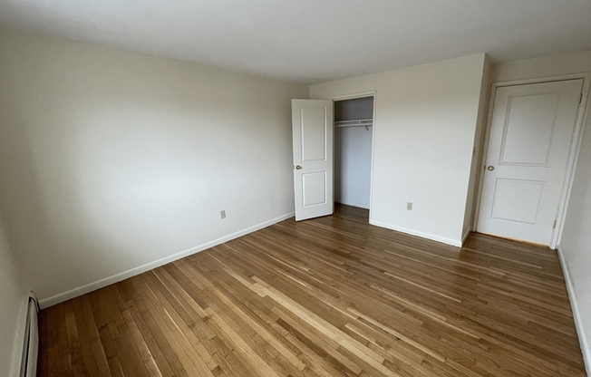 1 bed, 1 bath, $1,750, Unit 21