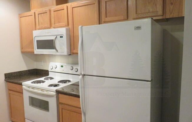 3 beds, 2.5 baths, 1,279 sqft, $2,195, Unit Unit A