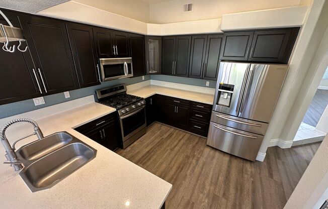 Move In Special, $200 off first months rent for a move in date of June 15th, 2026