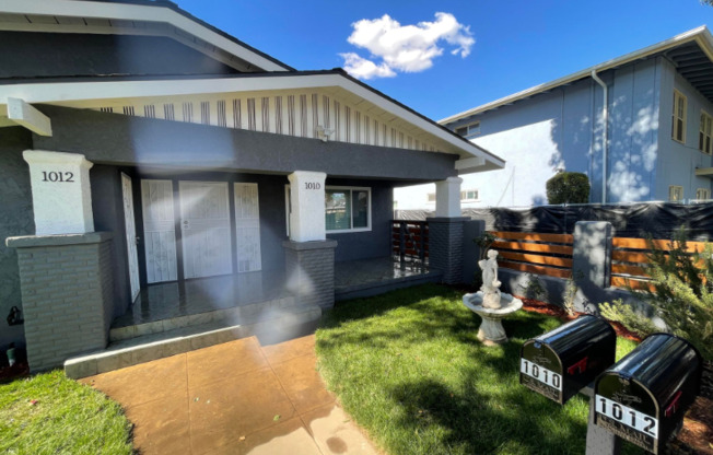 1010 CYPRESS AVE