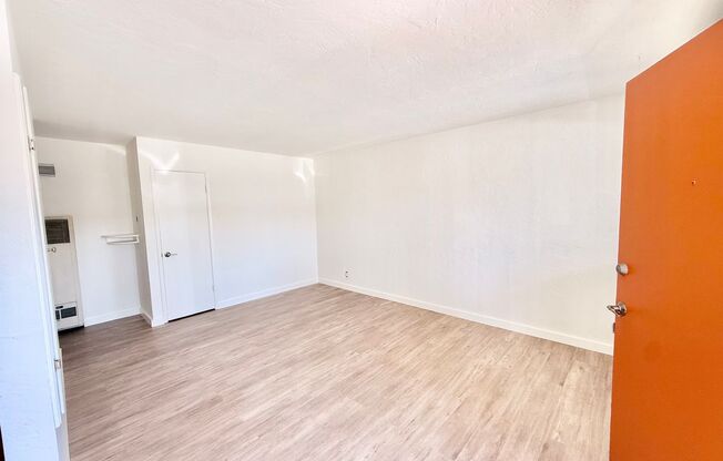 930 - 966 Parker Court