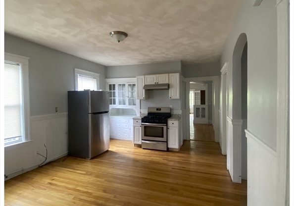87 KINSMAN