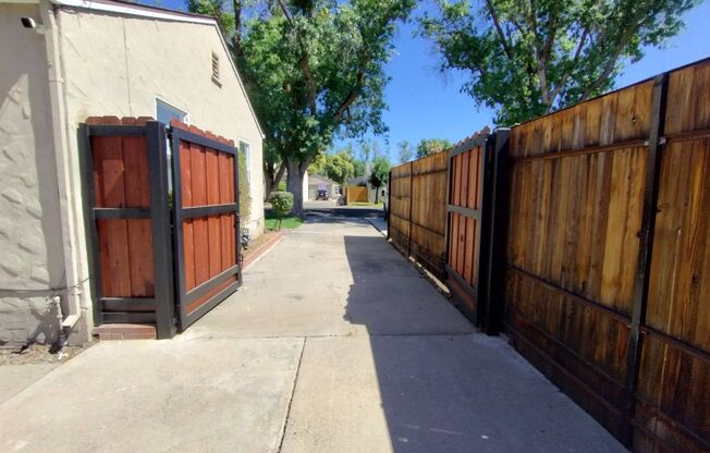 1412 Del Mar Avenue, Modesto