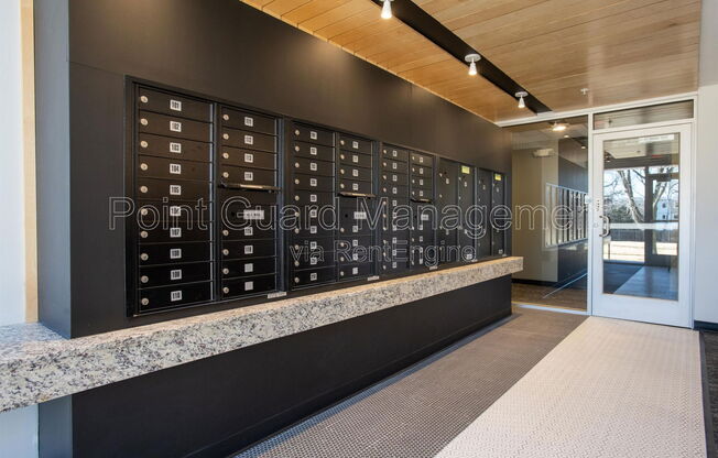 1 bed, 1 bath, 500 sqft, $825, Unit 305