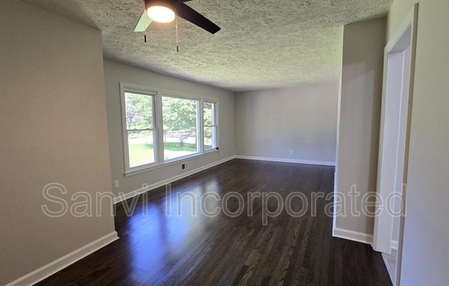 3081 GLENDALE CT