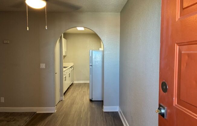 1 bed, 1 bath, 720 sqft, $1,099, Unit CA 1330-207