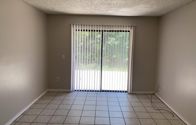 235 S CHRISTIANA AVE