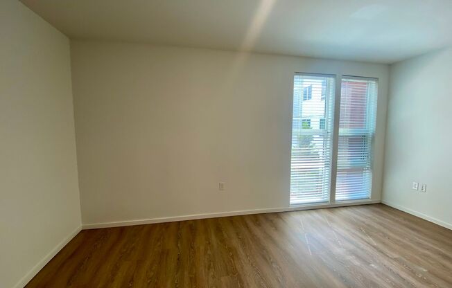 Studio, 1 bath, 180 sqft, $1,450, Unit 3315