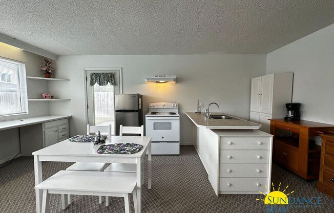 Adorable Studio Cottage in Fort Walton Beach