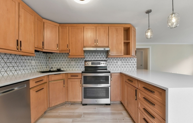 2 beds, 2 baths, 1,060 sqft, $3,700, Unit 106