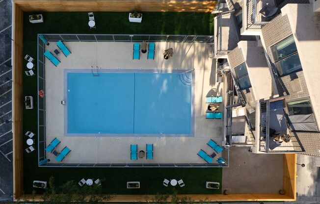 1 bed, 1.5 baths, 667 sqft, $2,550, Unit 26J