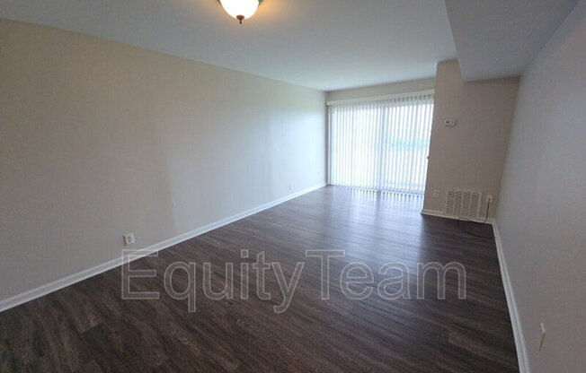2600 Bushnell St Apt 14