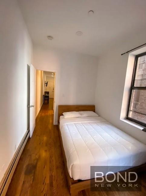1 bed, 1 bath, $3,495, Unit 2E