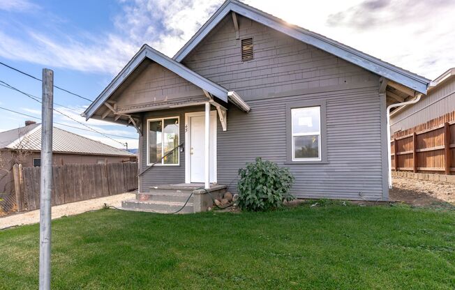 Charming 2 Bedroom 2 Bath home in Wenatchee