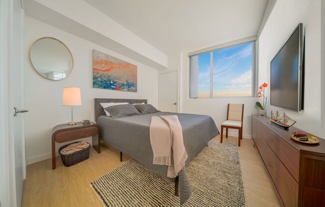 2 beds, 2 baths, 872 sqft, $5,300, Unit 202