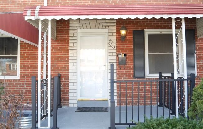 Cozy Two Bed/ Two Bath Home- Middle River, MD