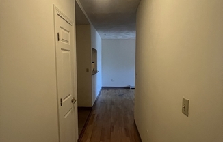 1 bed, 1 bath, 673 sqft, $2,750, Unit 303