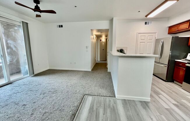 2 beds, 2 baths, $1,975, Unit #424